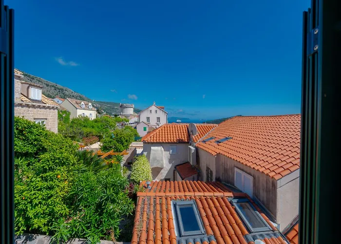 Inheritance Апартаменты