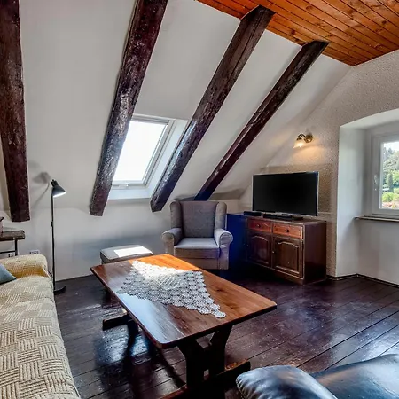 Inheritance Apartment *