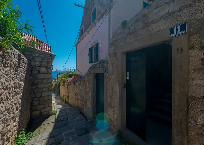 Inheritance Apartament *