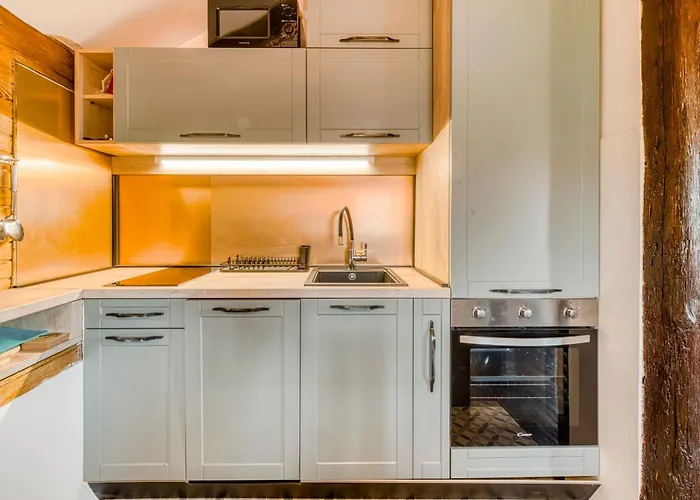 Apartament Inheritance